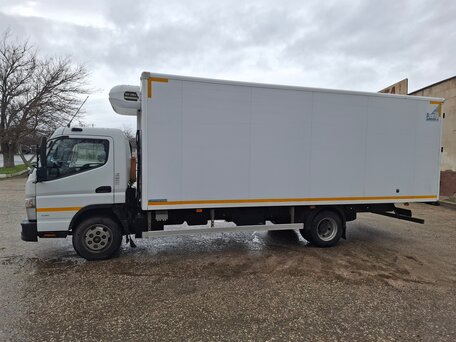 2020 Fuso (Mitsubishi) Canter, белый, 3000000 рублей, вид 2