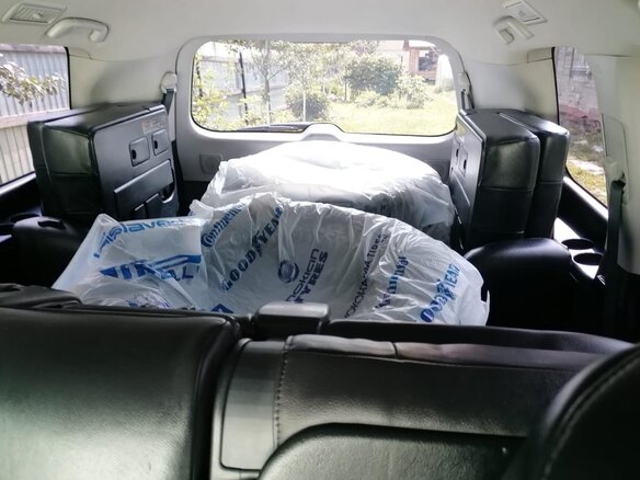 2011 Toyota Land Cruiser 200 Series, чёрный - вид 8