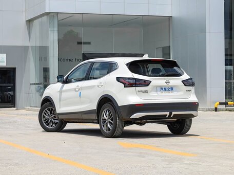 2026 Nissan Qashqai II Рестайлинг 2, белый, 2100000 рублей, вид 3