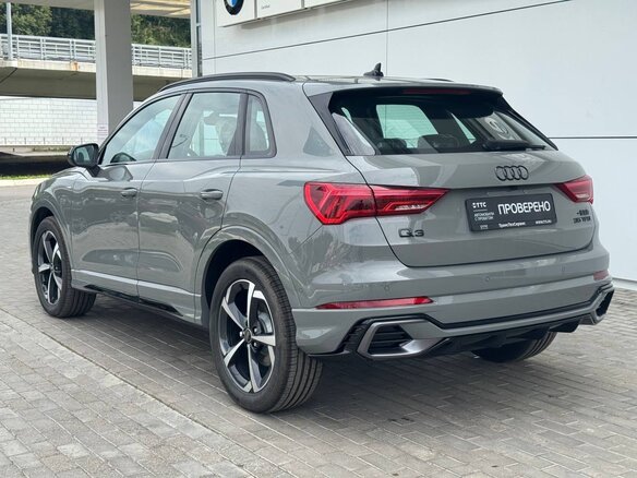 2026 Audi Q3 35 TFSI II (F3), серый, 4190000 рублей - вид 3