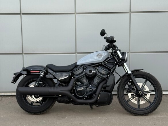 2024 Harley-Davidson Nightster, серебристый, 1150000 рублей - вид 2