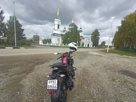 2025 TVS Apache, чёрный, 285000 рублей, вид 3