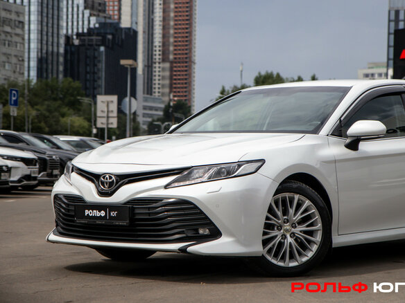 2019 Toyota Camry VIII (XV70), белый - вид 18