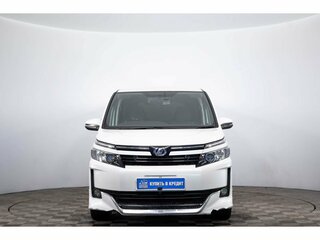 2014 Toyota Voxy III (R80), белый, 1709000 рублей, вид 2