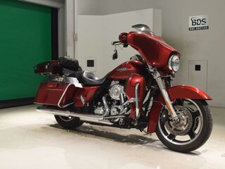2012 Harley-Davidson Street Glide, красный, 1127000 рублей, вид 3