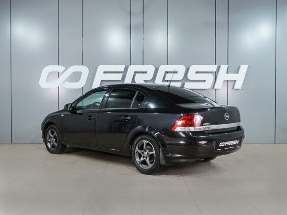 2013 Opel Astra H Рестайлинг, чёрный - вид 1