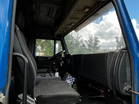 2012 КамАЗ 65117, синий, 1650000 рублей, вид 5