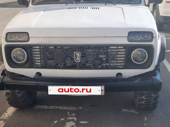 2001 Lada (ВАЗ) 2121 (4x4) I Рестайлинг, белый, 290000 рублей