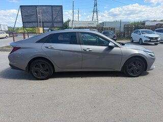 2021 Hyundai Elantra VII (CN7), серый, 1950000 рублей, вид 4