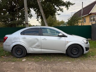 2013 Chevrolet Aveo II, серебристый, 430000 рублей, вид 5