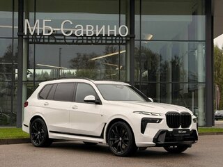 2023 BMW X7 40i I (G07) Рестайлинг, белый, 14500000 рублей, вид 2