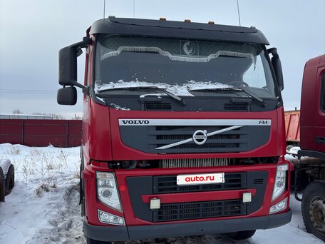 2010 Volvo FM, красный, 2700000 рублей, вид 3