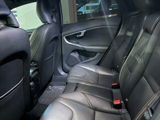 2018 Volvo V40 Cross Country I Рестайлинг, серый, 2200000 рублей, вид 4