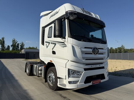 2023 FAW J7, белый, 8500000 рублей, вид 1
