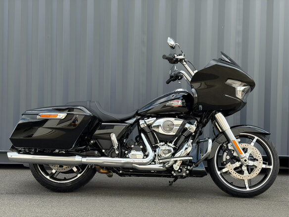 2026 Harley-Davidson Road Glide, чёрный, 3114000 рублей - вид 2