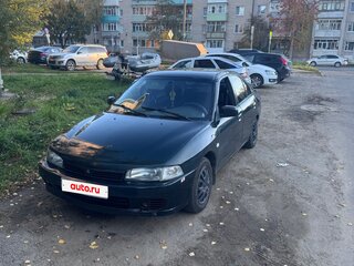 2000 Mitsubishi Mirage V, зелёный, 300000 рублей, вид 3