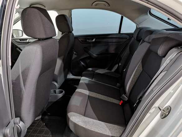 2021 Skoda Rapid II, белый - вид 16