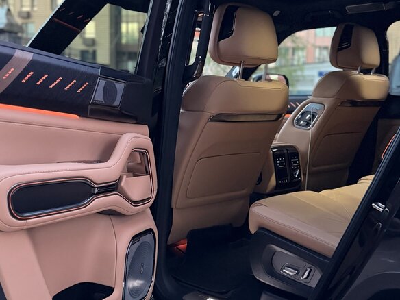 2024 BYD FangChengBao Leopard 8, чёрный, 7000000 рублей - вид 14