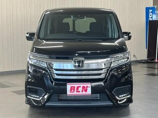 2018 Honda Stepwgn V Рестайлинг, чёрный, 1550000 рублей, вид 1