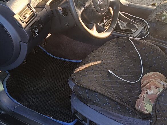 1997 Audi A6 II (C5), синий - вид 17