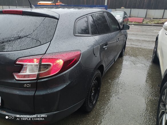 2010 Renault Megane III, серый, 755000 рублей - вид 5