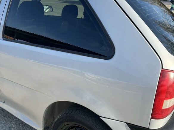 2005 Volkswagen Pointer, серебристый, 300000 рублей - вид 13