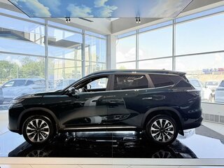 2026 Tenet T8, зелёный, 3099000 рублей, вид 3