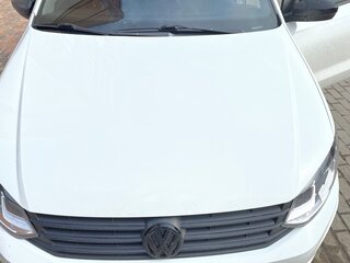 2018 Volkswagen Polo V Рестайлинг, белый, 950000 рублей, вид 2