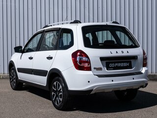 2025 Lada (ВАЗ) Granta Cross I Рестайлинг, белый, 1125000 рублей, вид 2