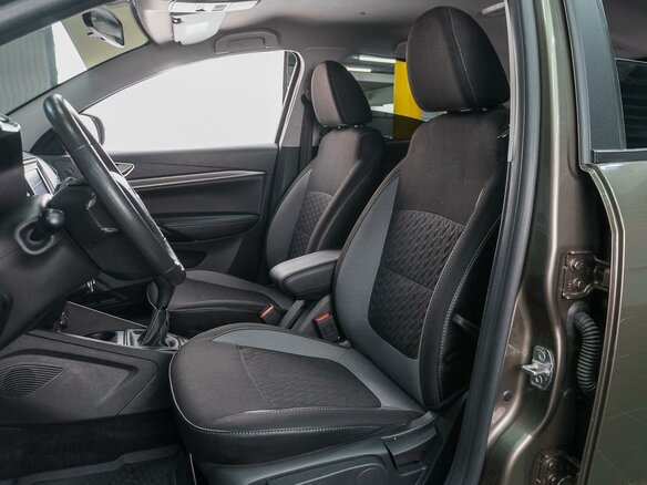 2024 Lada (ВАЗ) Vesta I Рестайлинг (NG), коричневый, 1279000 рублей - вид 9