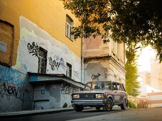 2002 Lada (ВАЗ) 2104 4-speed, зелёный, 800000 рублей, вид 5