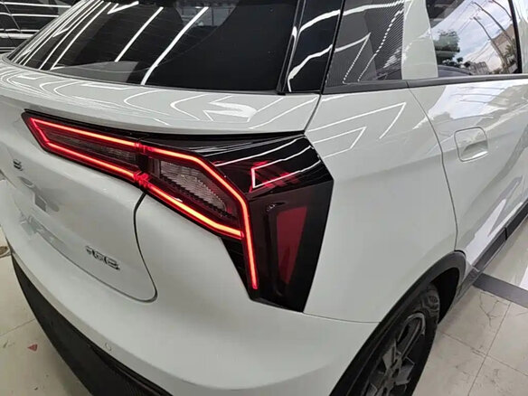 2025 Geely Geometry E 33.5 kWh, белый, 1295500 рублей - вид 10