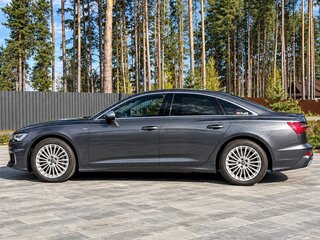 2020 Audi A6 45 TFSI V (C8), серый, 5350000 рублей, вид 4