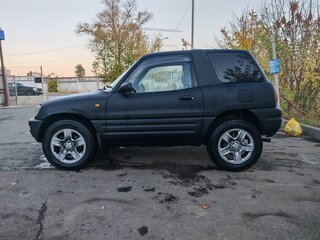 1996 Toyota RAV4 I (XA10), красный, 380000 рублей, вид 1
