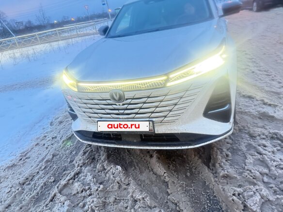 2024 Changan CS75 Plus III, белый, 2900000 рублей