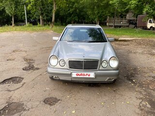 1997 Mercedes-Benz E-Класс 230 II (W210, S210), серый, 700000 рублей, вид 2