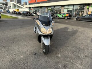 2005 Yamaha Majesty 400, серебристый, 180000 рублей, вид 2