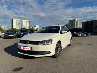 2013 Volkswagen Jetta VI, белый, 898000 рублей, вид 1
