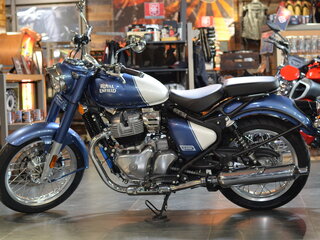 2026 Royal Enfield Classic 650, синий, 712000 рублей, вид 4