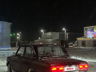 2005 Lada (ВАЗ) 2107, красный, 130000 рублей, вид 4