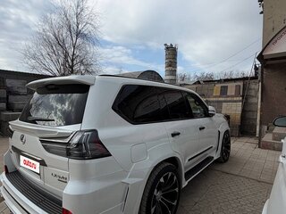 2019 Lexus LX 570 III Рестайлинг 2, белый, 11300000 рублей, вид 5