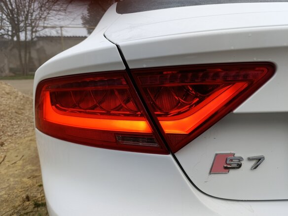 2011 Audi A7 I (4G), белый, 2150000 рублей - вид 21