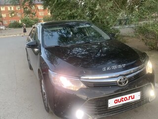 2016 Toyota Camry VII (XV50) Рестайлинг, чёрный, 2200000 рублей, вид 2