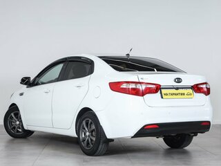 2014 Kia Rio 6-speed III, белый, 999000 рублей, вид 4