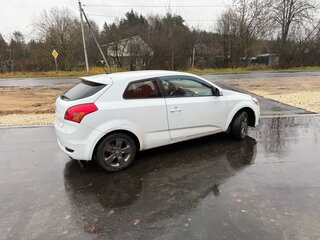 2011 Kia Ceed I Рестайлинг, белый, 500000 рублей, вид 3