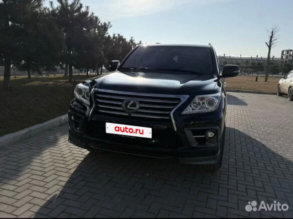 2014 Lexus LX 570 III Рестайлинг, чёрный, 4290000 рублей - вид 1