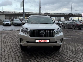 2019 Toyota Land Cruiser Prado 150 Series Рестайлинг 2, белый, 4999000 рублей, вид 3