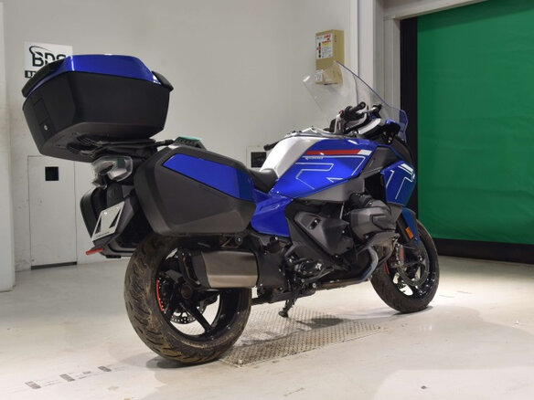 2025 BMW R 1300 RT, синий, 2800000 рублей - вид 4