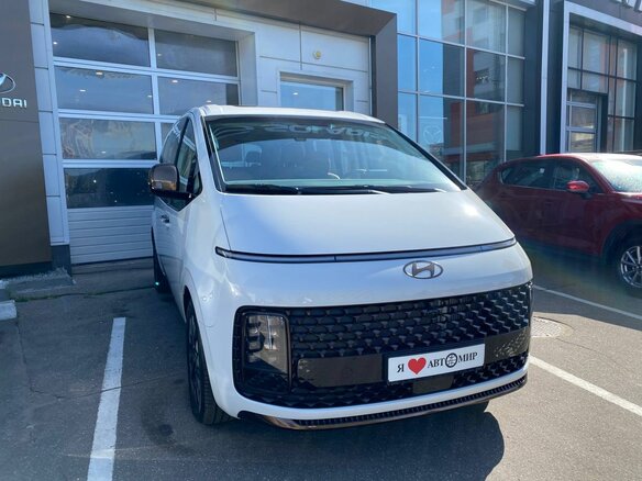 2025 Hyundai Staria I, белый, 10160000 рублей - вид 4