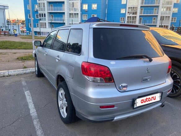 2003 Mitsubishi Airtrek I, серый, 540000 рублей - вид 5